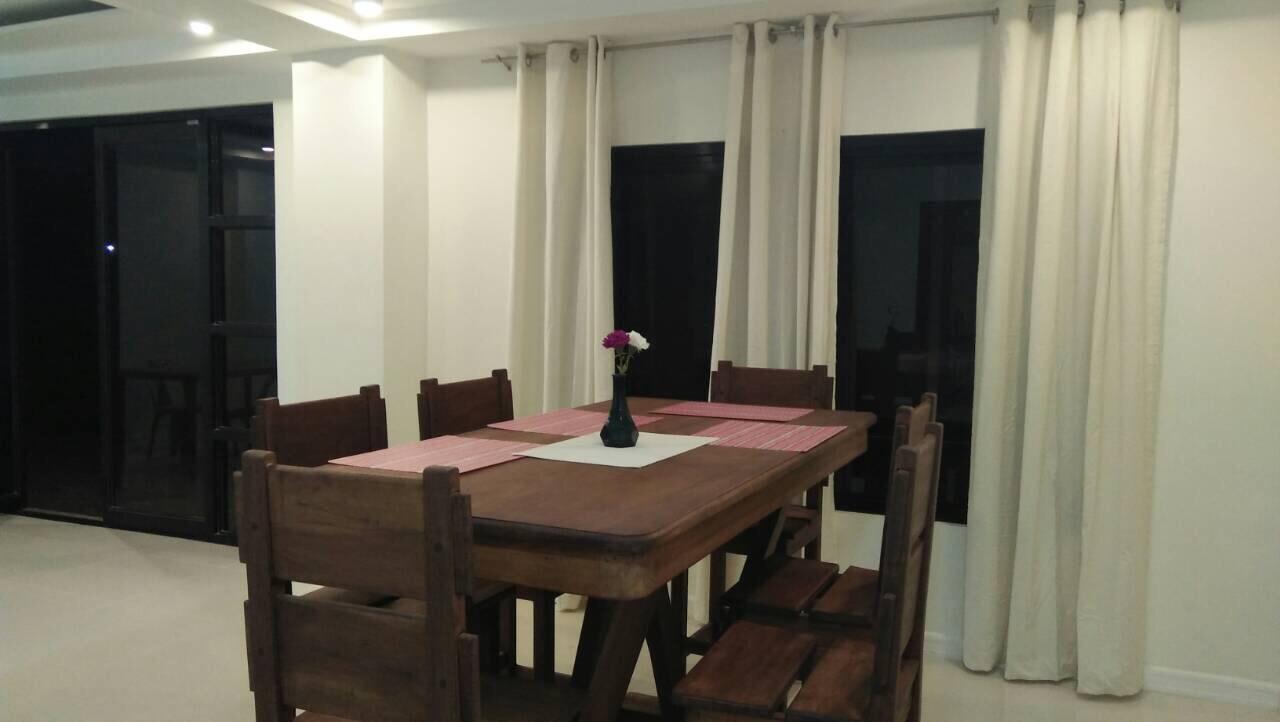 The Guest House Лаолаг Екстериор снимка